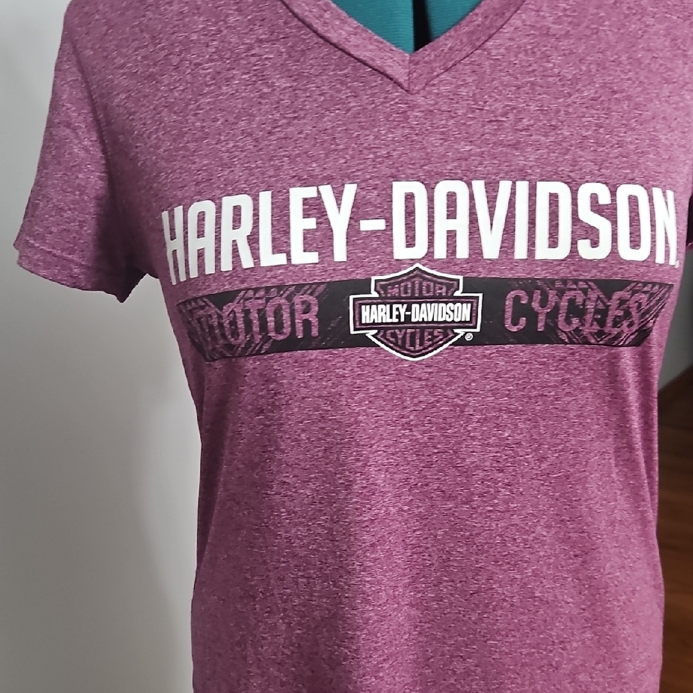 Harley-Davidson Maroon V-Neck Tee - Picture 3 of 11